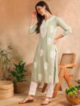 5ea0f637-8fc7-41f6-b7c6-fb625dd0d1d31728630204330-KALINI-Floral-Embroidered-Chikankari-Straight-Kurta-12317286-2