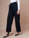 f6ba1d60-b277-4988-bd1e-bfc829cb214f1677049413593SASSAFRASBASICSWomenBlackStraightFitTrousers1