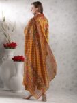 42cd54a4-e285-4764-bb9b-f422a3155e8a1732010949343-KALINI–Floral-Printed-V-Neck-Anarkali-Kurta-with-T