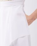 -1117Wx1400H-463192415-white-MODEL