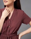 -1117Wx1400H-466510905-burgundy-MODEL