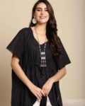 -1117Wx1400H-466544228-black-MODEL5