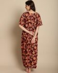 -1117Wx1400H-466548797-maroon-MODEL