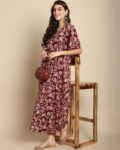 -1117Wx1400H-466548799-maroon-MODEL