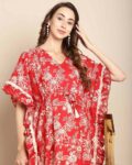 -1117Wx1400H-466569055-red-MODEL