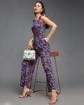 -1117Wx1400H-466951907-navy-MODEL2