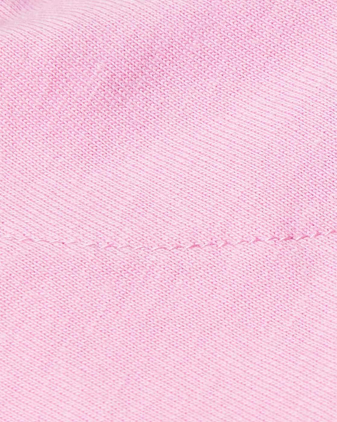 -1117Wx1400H-466983762-pink-MODEL7