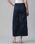 -1117Wx1400H-467131443-blue-MODEL4
