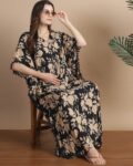 -1117Wx1400H-467242949-black-MODEL