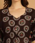-1117Wx1400H-467265825-brown-MODEL
