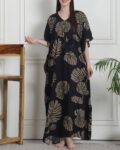-1117Wx1400H-467347629-black-MODEL