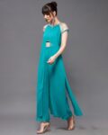 -1117Wx1400H-700233809-turquoise-MODEL