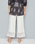 -1117Wx1400H-700597606-offwhite-MODEL4