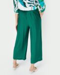 -1117Wx1400H-700613508-green-MODEL4