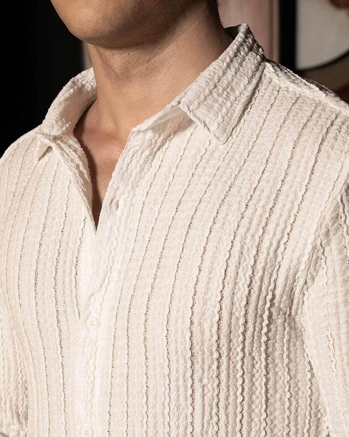 -1117Wx1400H-700625886-white-MODEL6