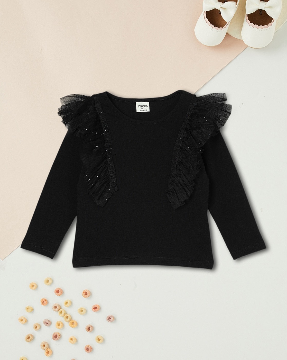 -1117Wx1400H-700722404-black-MODEL