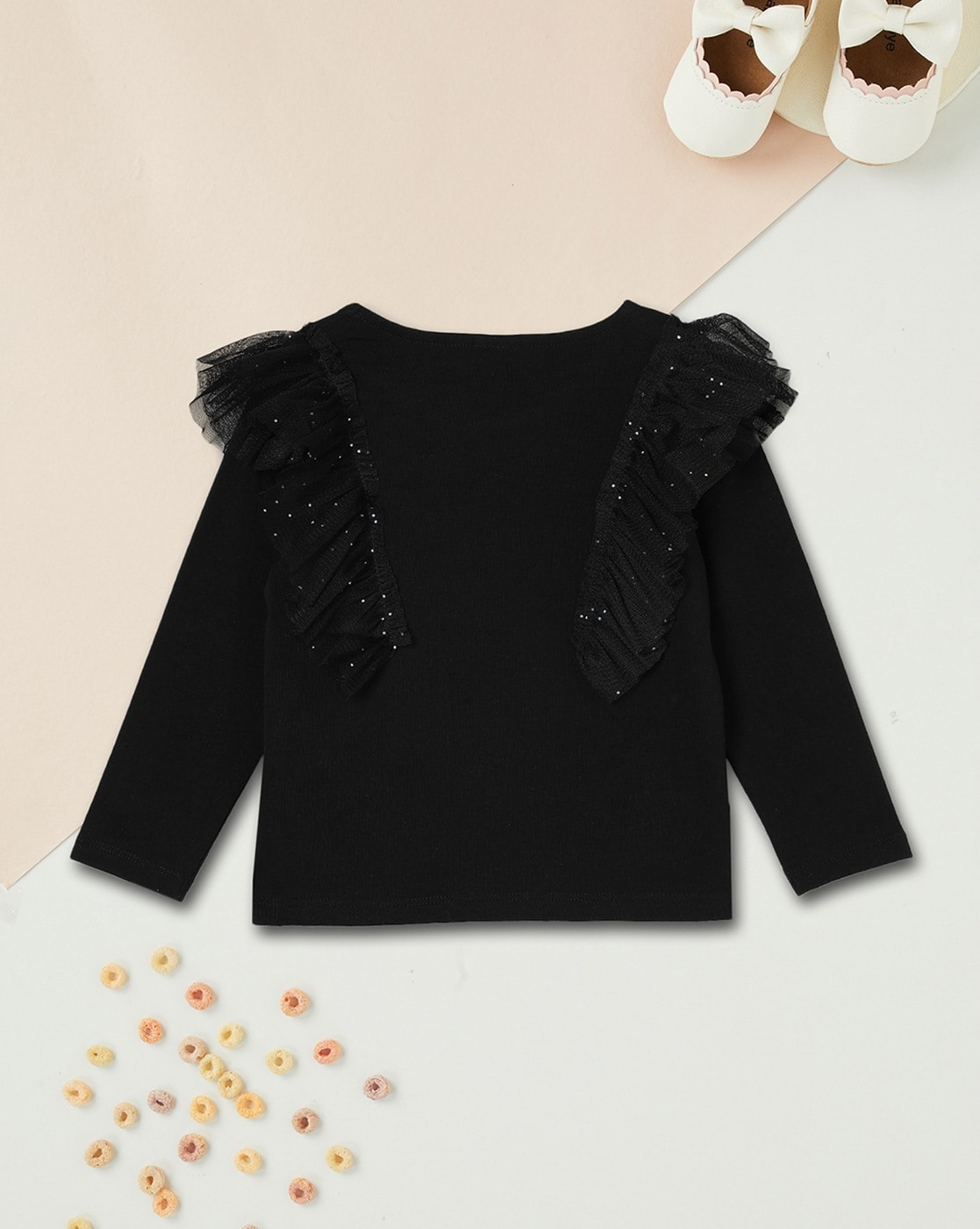 -1117Wx1400H-700722404-black-MODEL2