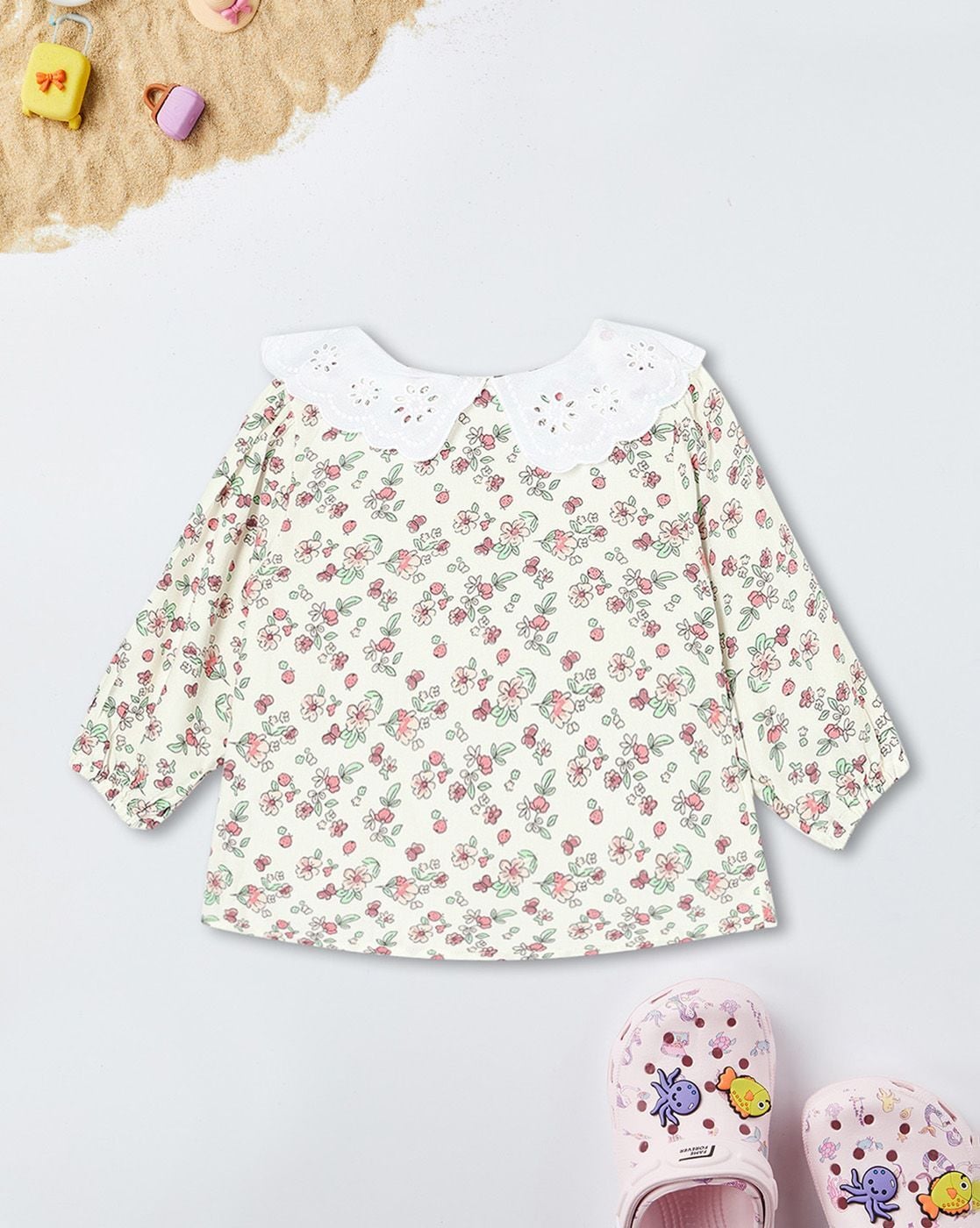 -1117Wx1400H-700722406-beige-MODEL2