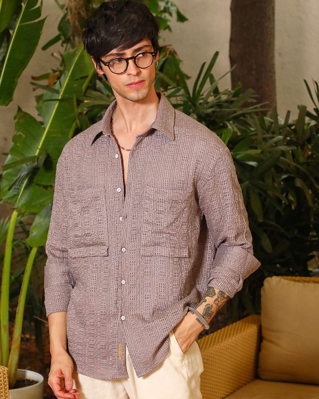 -1117Wx1400H-700798603-brown-MODEL