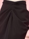 d6ff919c-3db6-49c0-8469-9433dcd5ea781701425808953BerrylushWomenSolidBlackTulipMidiSkirt1