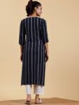 b6b891dd-db5c-499c-a470-ae63ea97ef441709275052314LibasWomenStripedThreadWorkJacquardKurta1