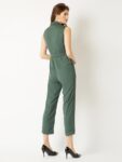 -473Wx593H-461053464-green-MODEL