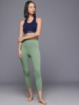 0a93416a-b5b9-414c-b1a3-497ad505ebb81727695816149-HRX-by-Hrithik-Roshan-Women-Tights-6001727695815629-1