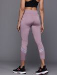 0ce5d739-9d02-4e26-9b89-4965dd25e71e1731569875612-HRX-by-Hrithik-Roshan-Women-Tights-2701731569875071-1