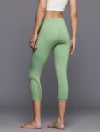 2971d018-1212-48c6-829f-28eecb358df11720002345165-HRX-by-Hrithik-Roshan-Women-Tights-1821720002344596-2
