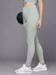 5b469e4b-be0b-401f-8cb0-7e1b2788af411729491588916-HRX-by-Hrithik-Roshan-Women-Tights-1431729491588389-2