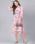 -473Wx593H-466168214-pink-MODEL2