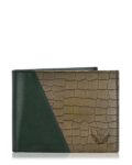 -473Wx593H-466420163-green-MODEL