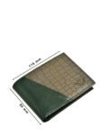 -473Wx593H-466420163-green-MODEL