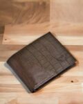 -473Wx593H-466420176-brown-MODEL6