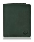 -473Wx593H-466420228-green-MODEL