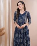 -473Wx593H-700681382-blue-MODEL