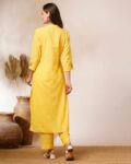 -473Wx593H-700727515-yellow-MODEL