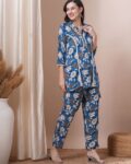 -473Wx593H-700785023-blue-MODEL