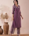 -473Wx593H-700898321-purple-MODEL