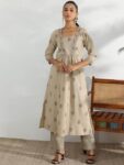 3ebc89c7-32bf-474a-accb-e55c6331020a1730343637859-Libas-Women-Ethnic-Motifs-Printed-Pleated-Sequinned-Kurta-wi-6