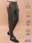 c7fb384f-1e42-4df5-b638-3e057a49c3a41696239057199HIGHLANDERMenBeigeTrousers5