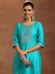 24698819-64cb-4a94-96e1-208e73312cc61727866282421-Libas-Floral-Embroidered-Sequinned-Straight-Kurta-With-Trous-1