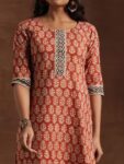 983db063-7d6b-4251-b064-1fa73a4cf3591734620936029RustfloralprintedempirekurtawithprintedSalwarprintedDupatta1