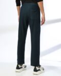 -473Wx593H-443055369-teal-MODEL