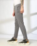 -473Wx593H-443061298-medgrey-MODEL