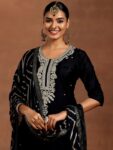 175c1d16-7f77-4487-8385-526af2edb0671729504261173-Libas-Paisley-Embroidered-Regular-Kurta-with-Trouser–Dupatt-3
