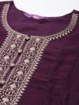 b66f0a1a-ac87-402b-9b18-ee61bed3418d1726401843559-Libas-Women-Burgundy-Floral-Motifs-Embroidered-Sequinned-Kur-7