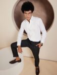 3f55cc61-6efb-4049-a41b-1a77976d8a951699099412068DENNISONMenBlackSmartTaperedFitEasyWashTrousers2