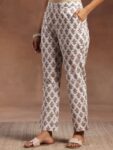 8372af33-081e-4399-8138-2882184b81261736494469215-Libas-Women-Floral-Printed-Regular-Beads-and-Stones-Pure-Cot-1