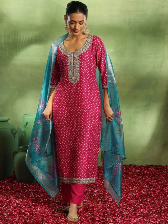 b3bc525e-ed08-4561-8a2a-daec18214db51733728453377-Libas-Bandhani-Embroidered-Sequinned-Kurta-with-Trouser--Dup-6